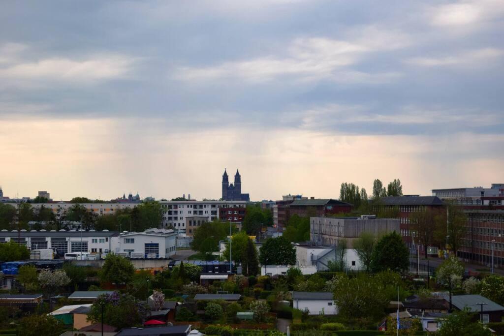 Md-5 Stadtfeld Beimsstrasse 81 - Appartement Domblick - Parkplatz - Balkon - 2Einzelbetten - Schlafsofa Magdeburg Kültér fotó